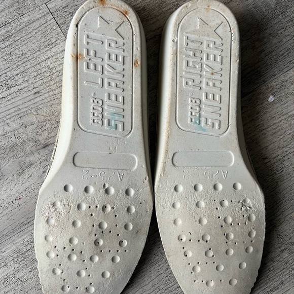 Golden goose mid star ❌SOLD❌
Bordeau trainer in Ametista Lame - Picture 6 of 8